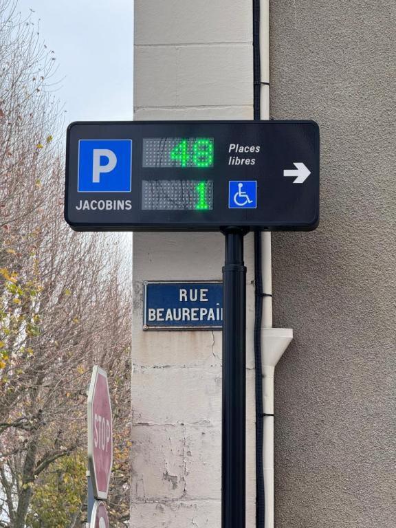 Le Laurencin Sens - L Authentique - Coeur De Ville Extérieur photo